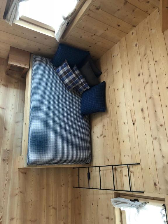 Μία ή περισσότερες κουκέτες σε δωμάτιο στο Alpine Chalet
