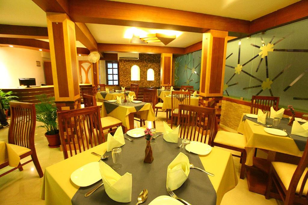 Restaurace v ubytování Hotel Pearl Palace