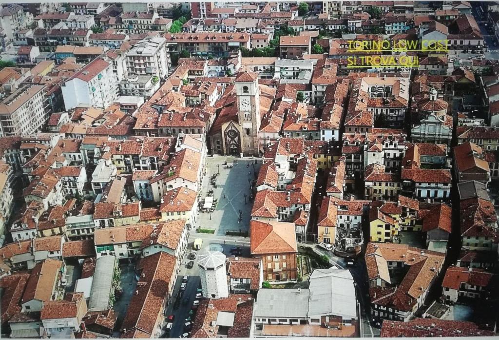 Nespecifikovaný výhled na destinaci Chivasso nebo výhled na město při pohledu z apartmánu