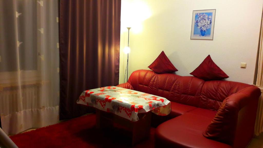 Hotel garni Am Hochwald - Apartment With Terrace