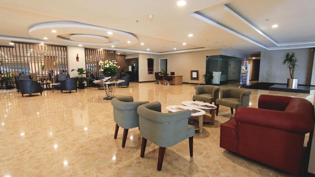 Posezení v ubytování Anara Sky Kualanamu Hotel