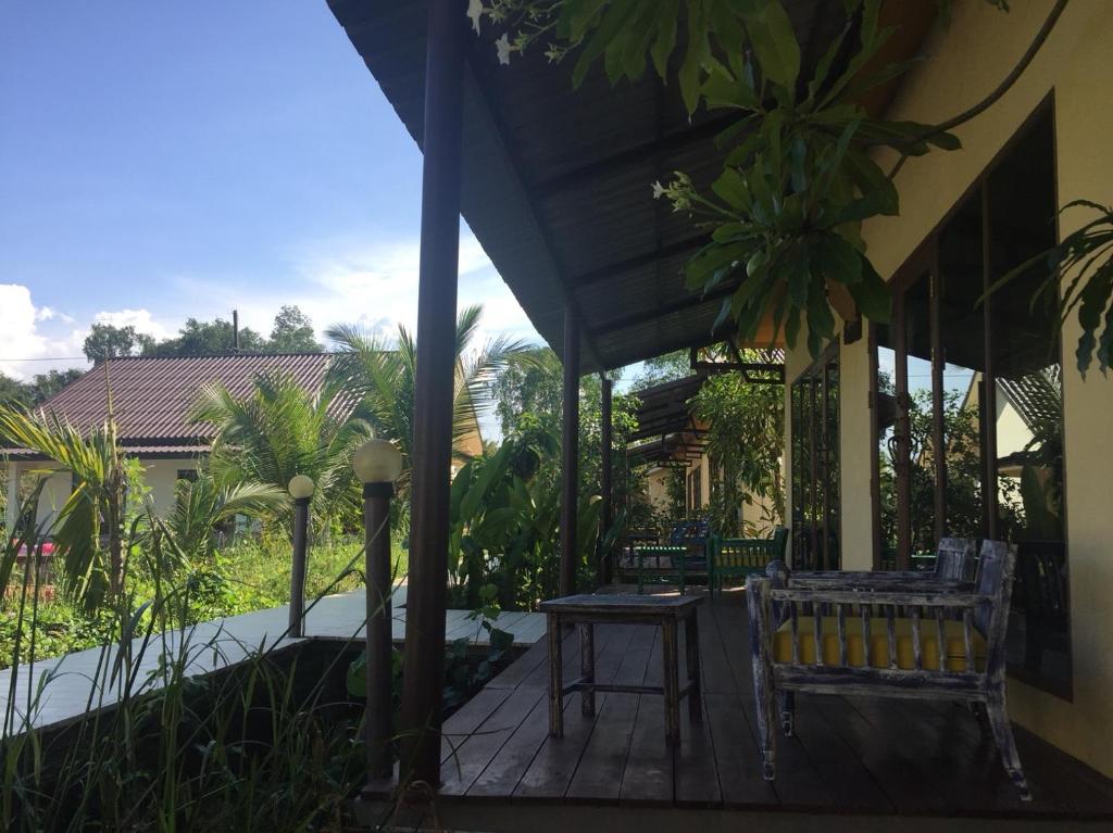 Bangsrai Cottage - 15