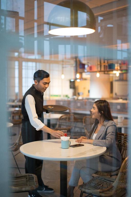 Hosté ubytování Kampi Hotel Tunjungan - Surabaya