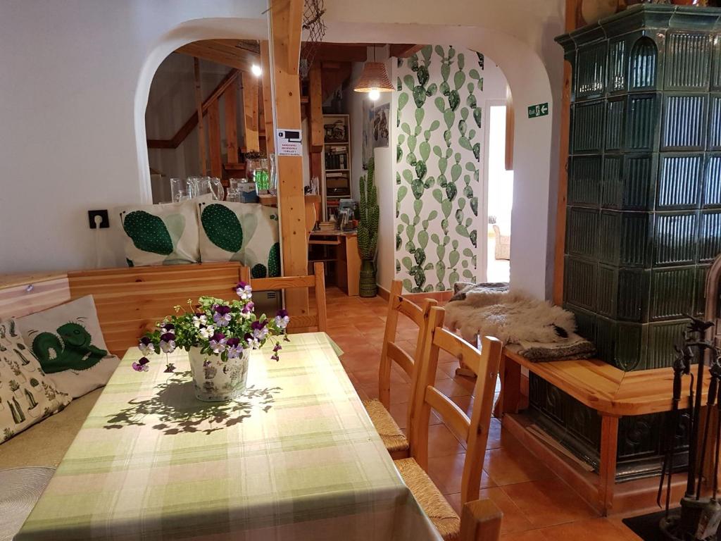 Posezení v ubytování Kaktusz Villa Heviz