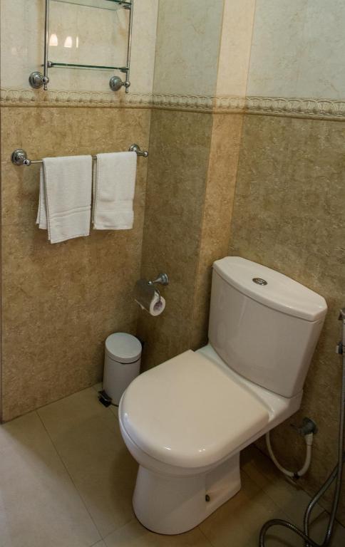 Koupelna v ubytování Lafala Hotel & Service Apartment