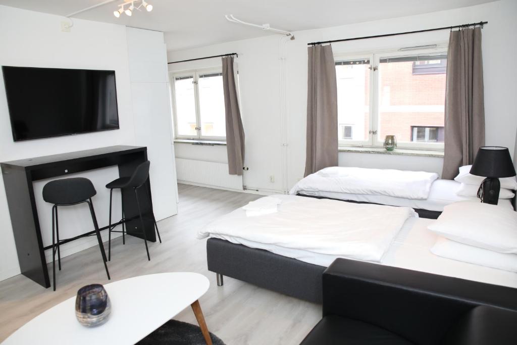 Fastliving Apartment Hotel - Housity
