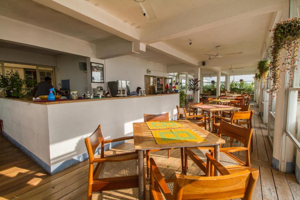 Restaurace v ubytování Lafala Hotel & Service Apartment