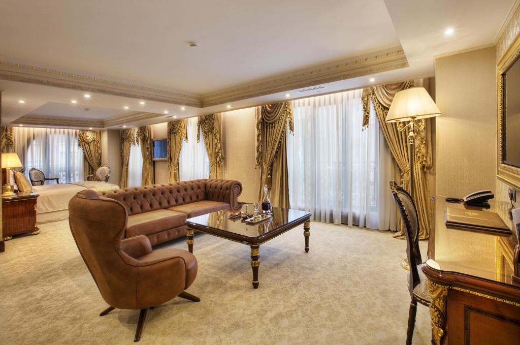 Posezení v ubytování Ottoman's Life Hotel Deluxe