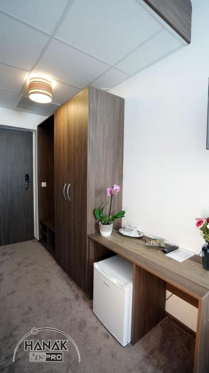 Hotel Írisz - Resim 17