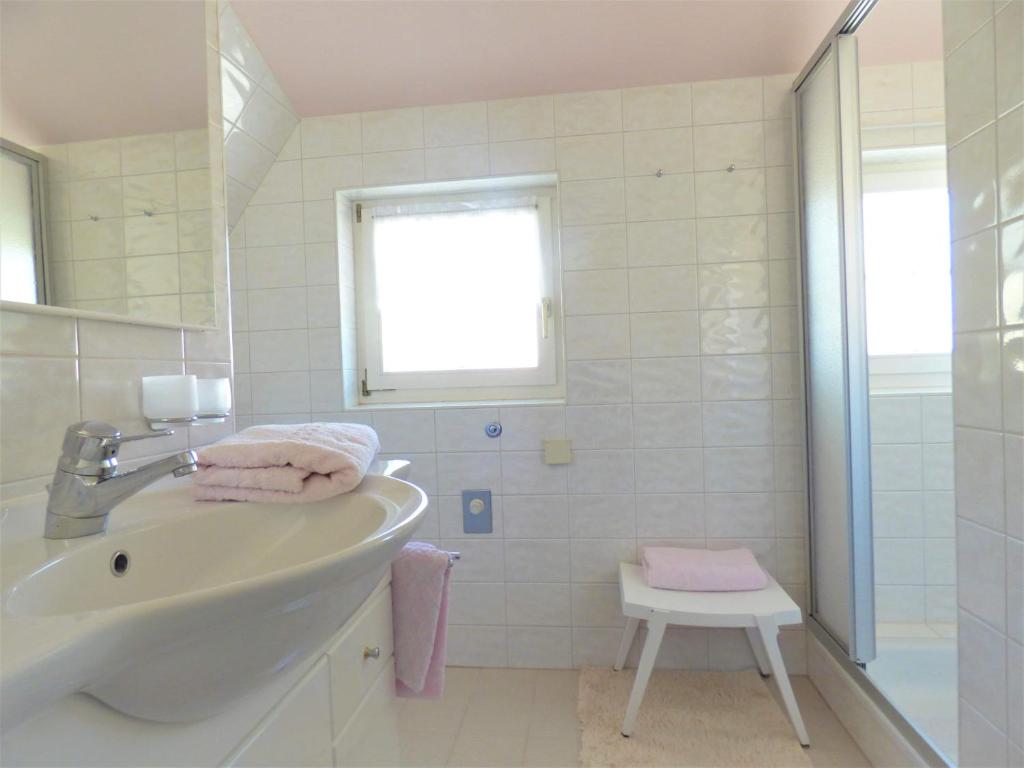 A bathroom at Haus Thon