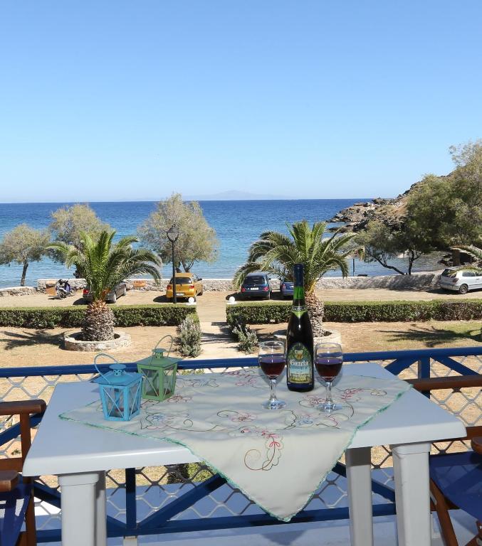 Abela Beach Apartments