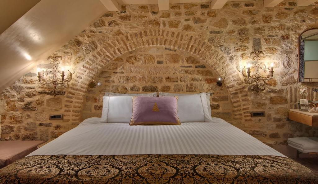 KAMARES Historic Boutique Hotel & Spa - 19