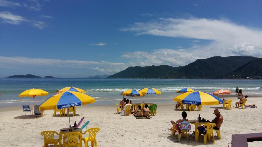  Casa Pé na Areia Frente ao Mar do Pântano do sul!!