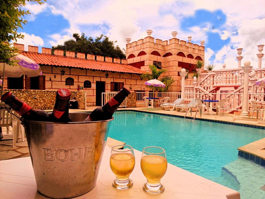 Bazén v ubytování Pousada al Castello di Giulietta e Romeo nebo v jeho okolí