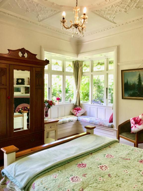 History @ Renall - Resim 5