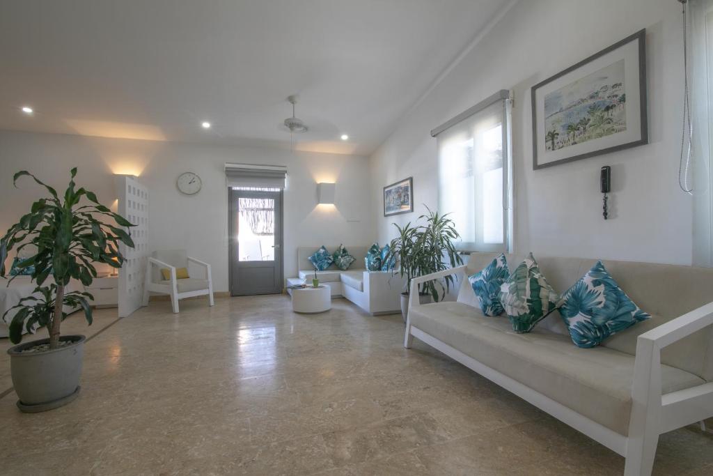 Posezení v ubytování El Cactus Luxury Apartments in Historic Center