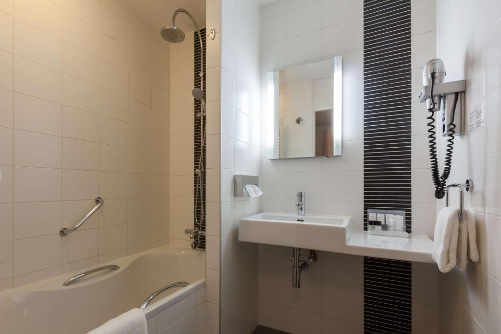 Koupelna v ubytování Best Western Hotel Baars