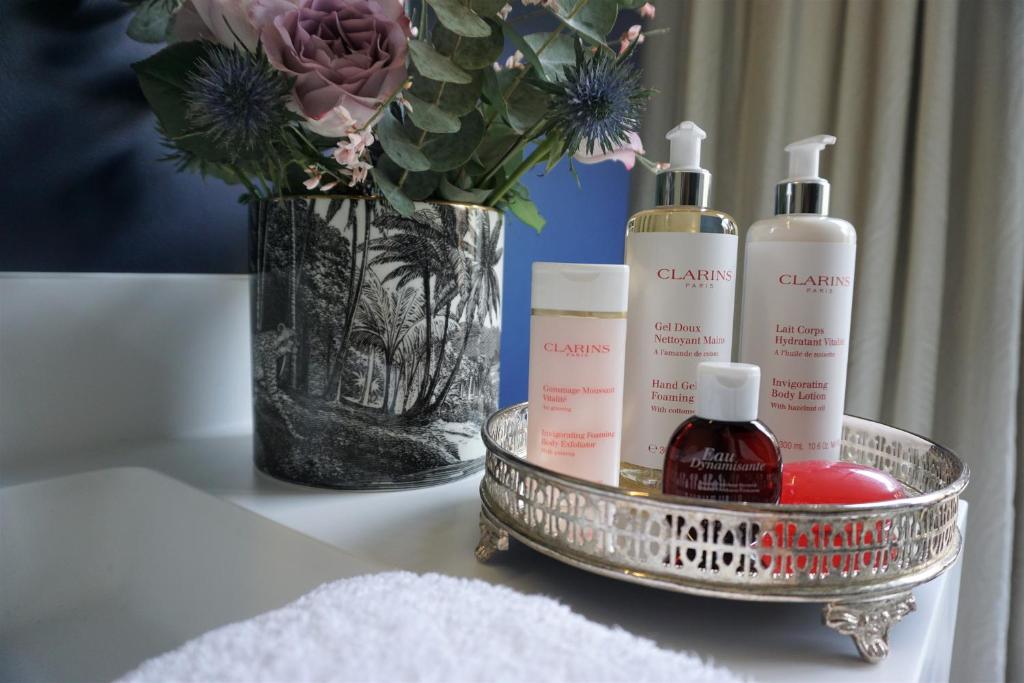 Hôtel Cardinal Bordeaux Centre - Resim 20