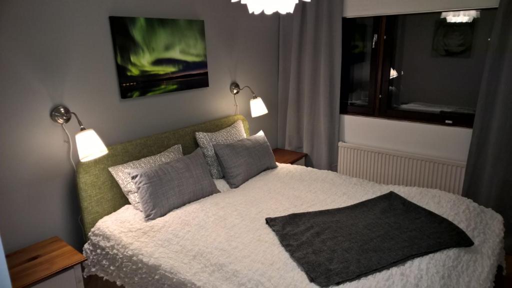 Postel nebo postele na pokoji v ubytování City apartment