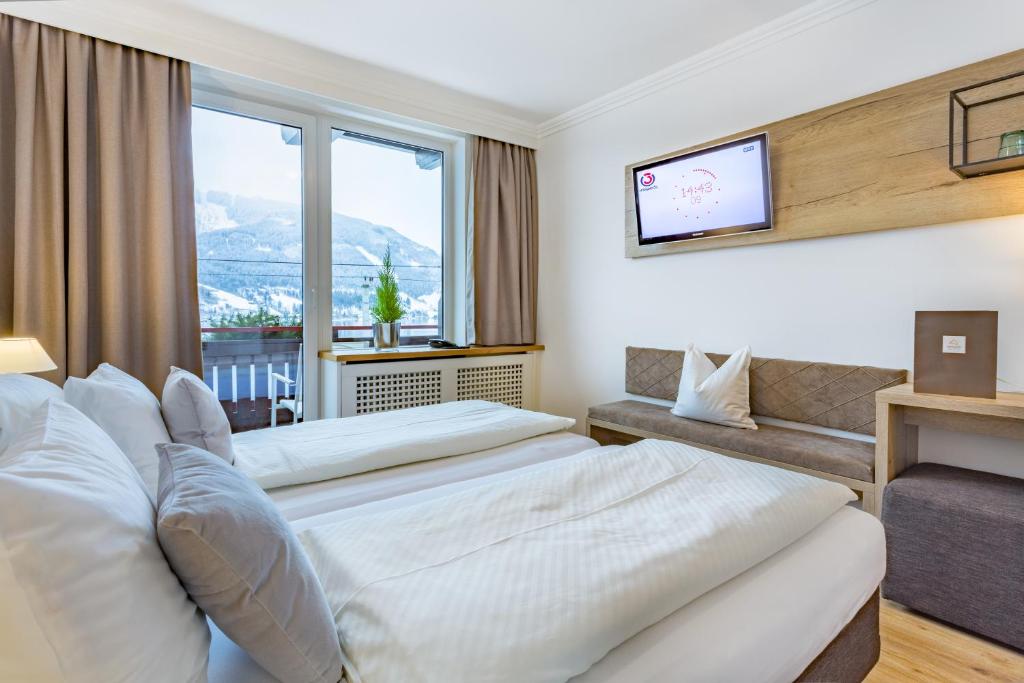 Postel nebo postele na pokoji v ubytování Hotel Seehof