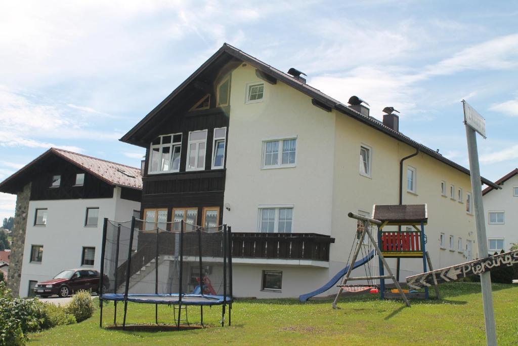 Kirchberg的住宿－Ferienwohnung Selbitschka，相簿中的一張相片