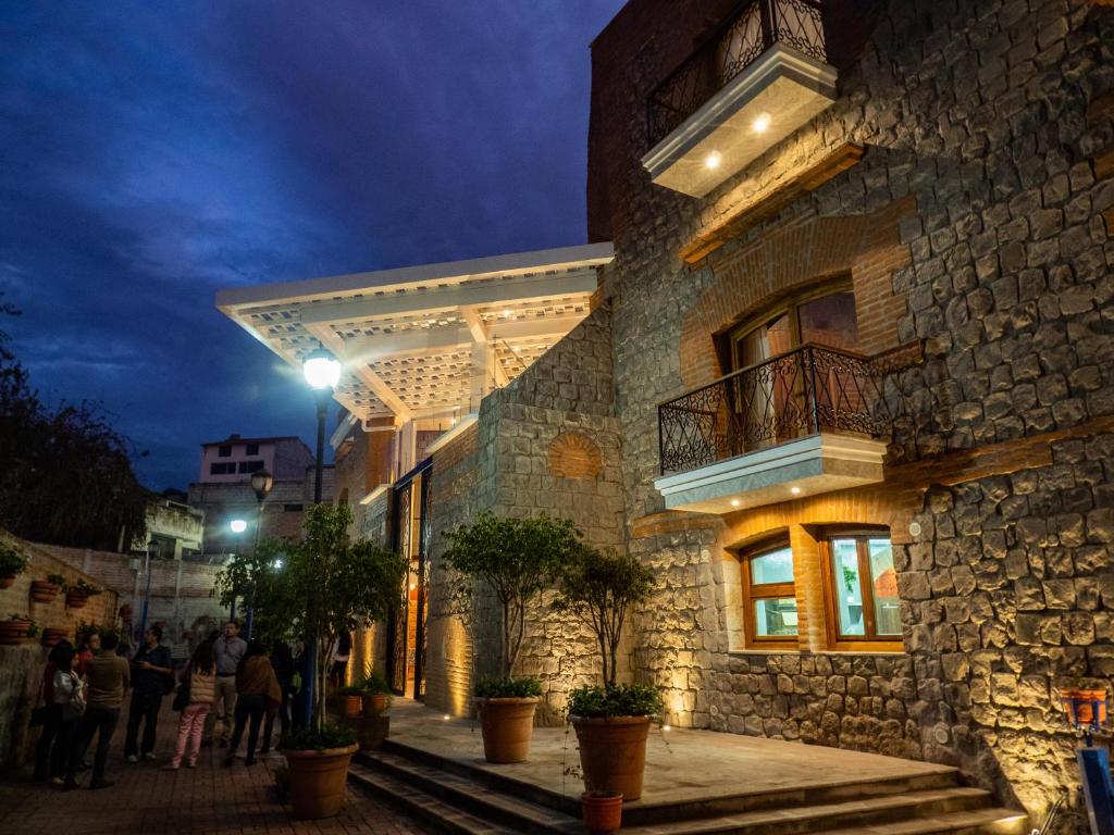 Budova, kde se hotel nachází