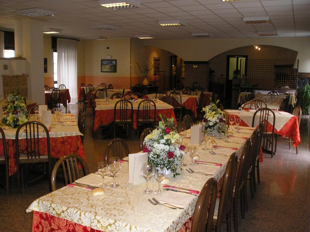 Restaurace v ubytování parina Inn – Locanda