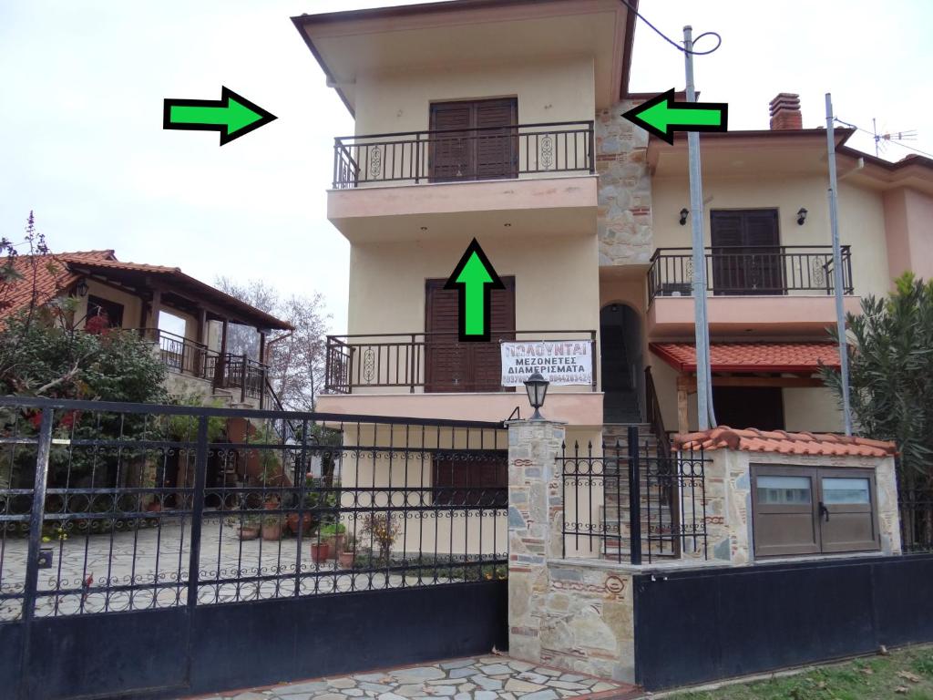Budynek, w którym mieści się apartament