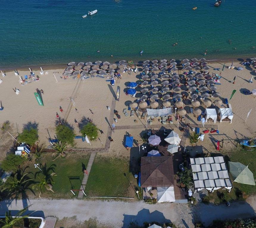 Pláž u hotelu