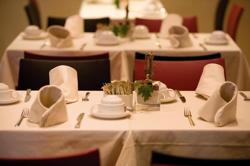 Restaurace v ubytování F&G Logroño