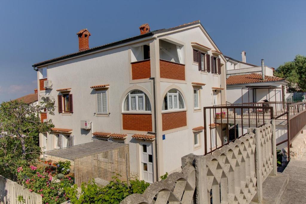 Fotografie z fotogalerie ubytování Apartments in Mali Losinj 15006 v destinaci Mali Lošinj