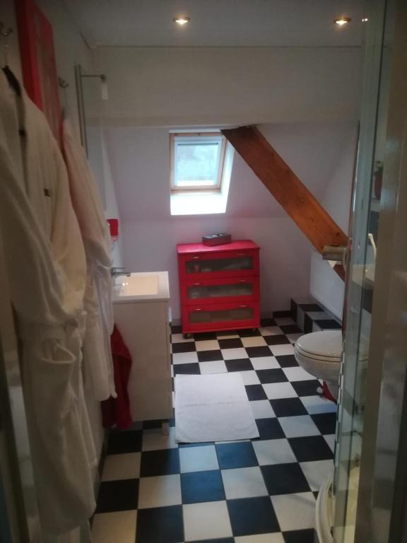 Postel nebo postele na pokoji v ubytování Rêst en Romte