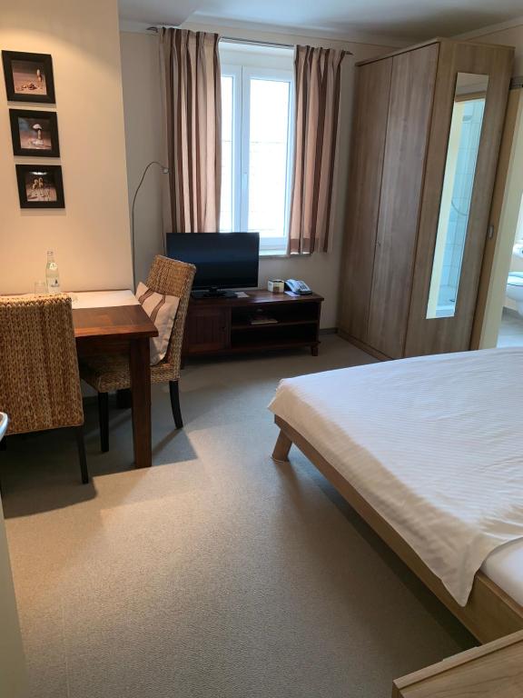 Hotel Donau - Comfort Single Room