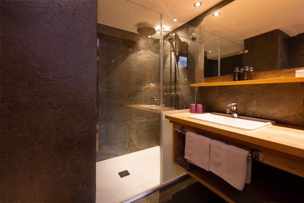Koupelna v ubytování Hotel Sandhof