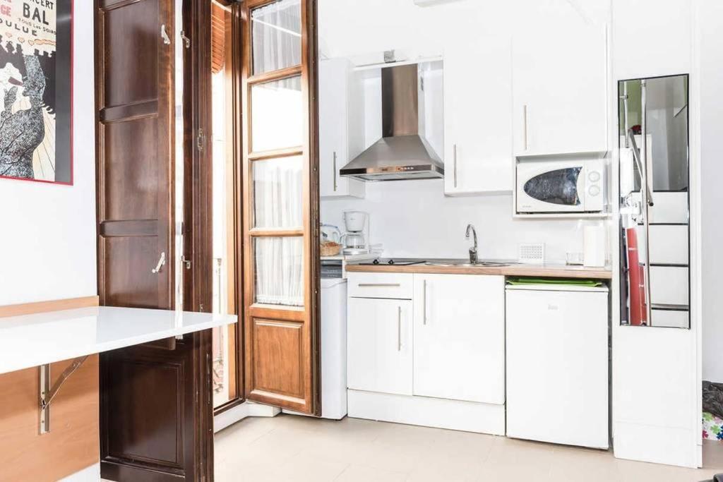 A kitchen or kitchenette at Estudio San Matias