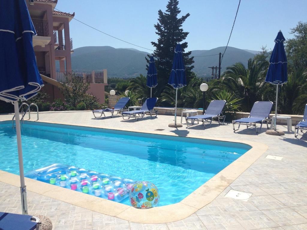 A piscina em ou perto de Sami View