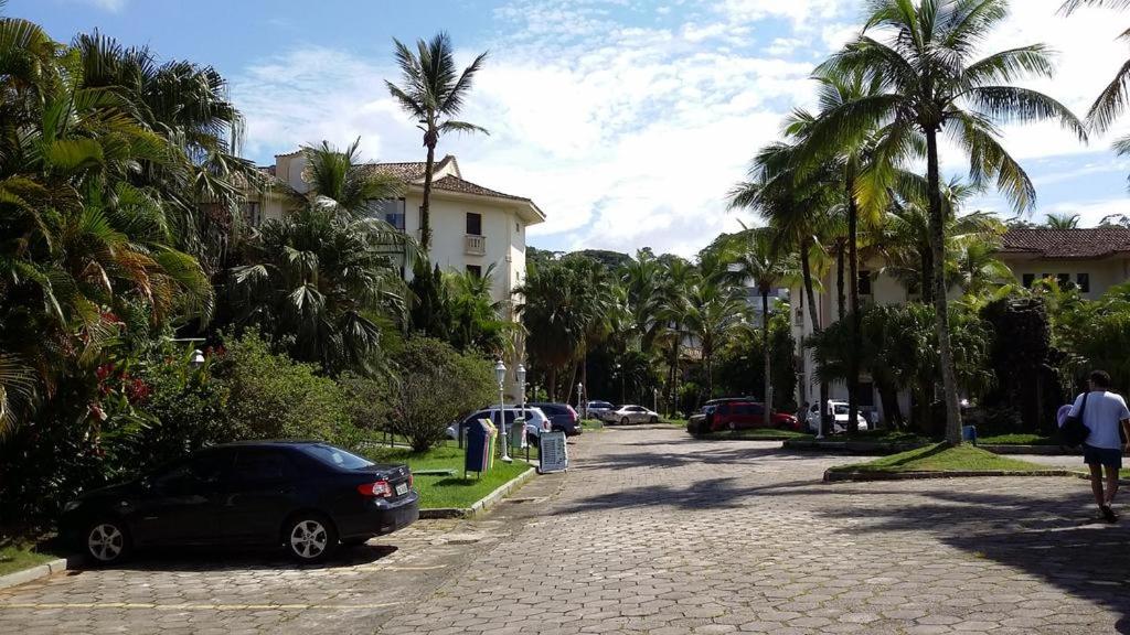 Apartamento 3 quartos Wembley Tenis Toninhas Ubatuba - Three-Bedroom Apartment