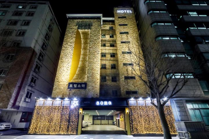 Budova, kde se hotel nachází
