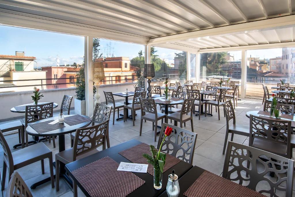 Fragrance Hotel St. Peter - Resim 42