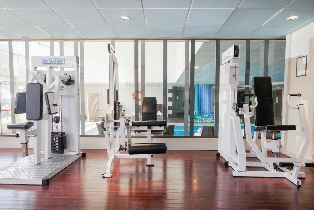 Fitness centrum a/nebo fitness zařízení v ubytování Hotel Piolets Soldeu Centre