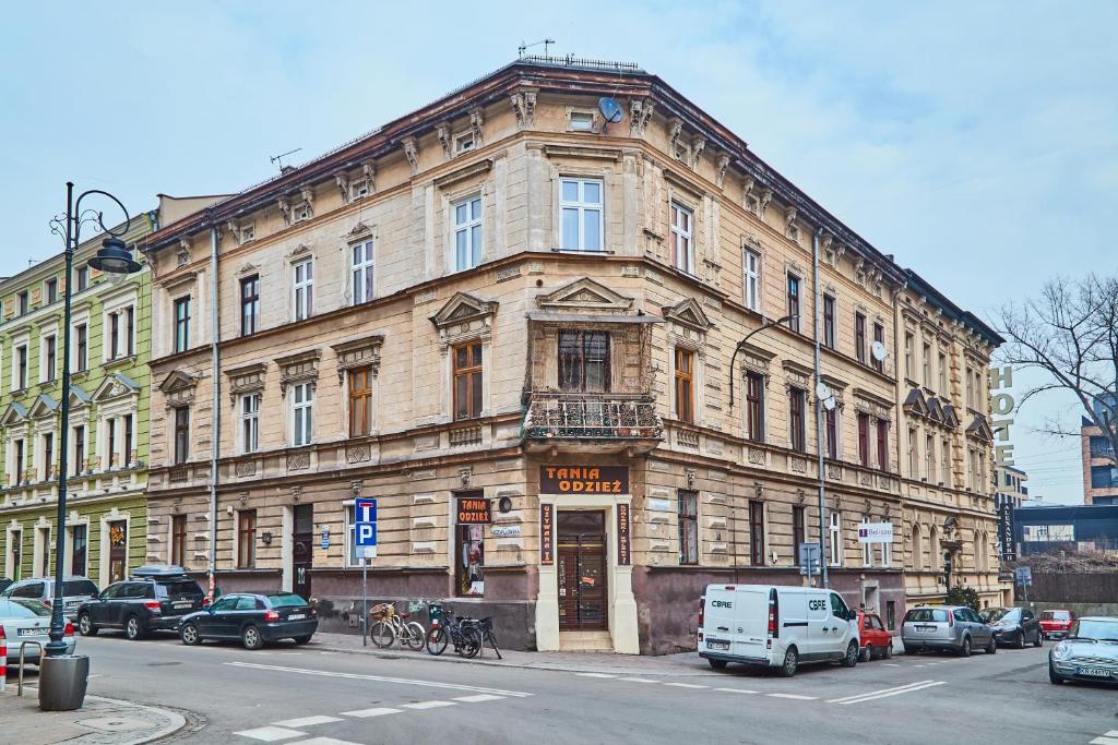 Budova, v ktorej sa apartmán nachádza