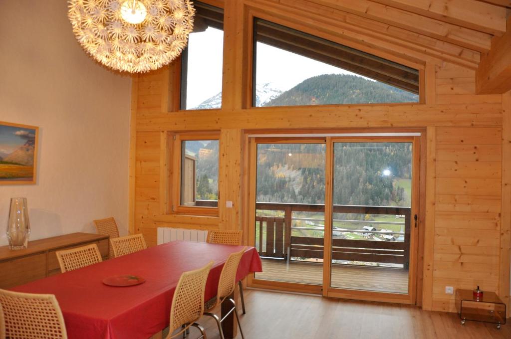 Photo de la galerie de l'établissement L'ECRIN 2, à Arêches