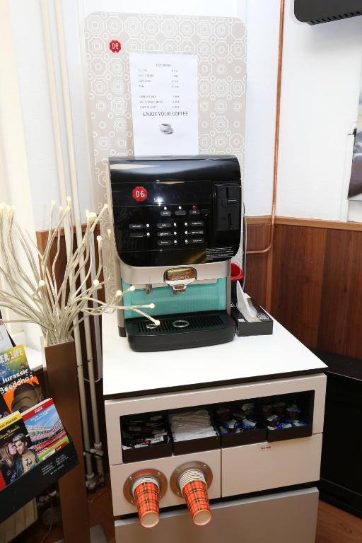 Kuchyň nebo kuchyňský kout v ubytování Hotel Flipper Amsterdam