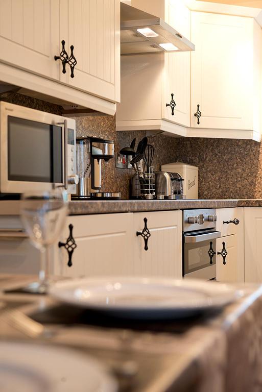 Trelawne Manor Holiday Park - Apartamento De Oro De 2 Dormitorios