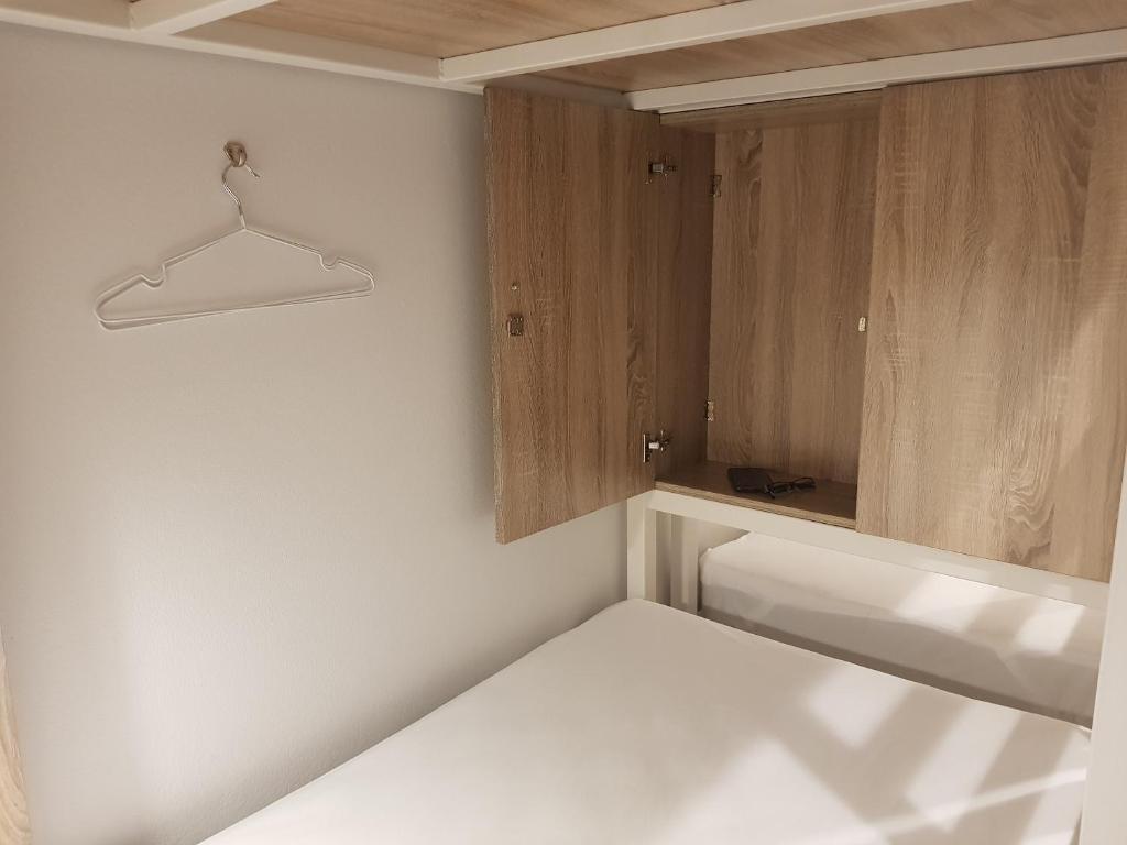 A Day inn Ranong Hostel - 9