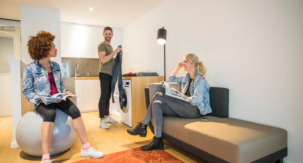 Capri by Fraser Berlin - Resim 28