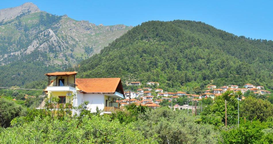 Výhľad na hory alebo výhľad na hory priamo z apartmánu