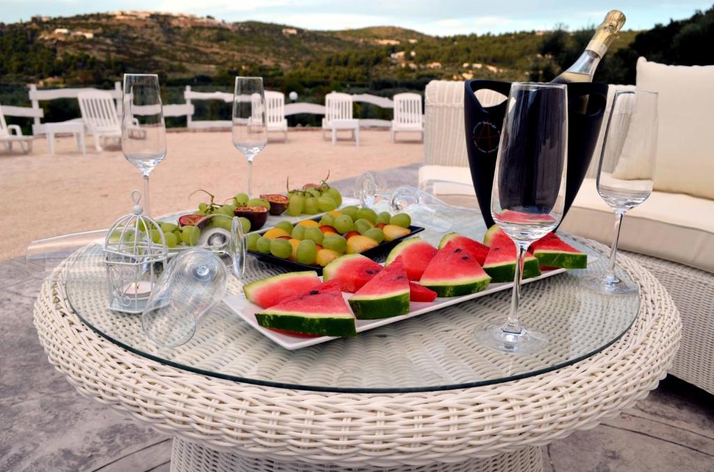 Napoje w obiekcie Max Luxury Suite - Servizio Spiaggia Inclusa
