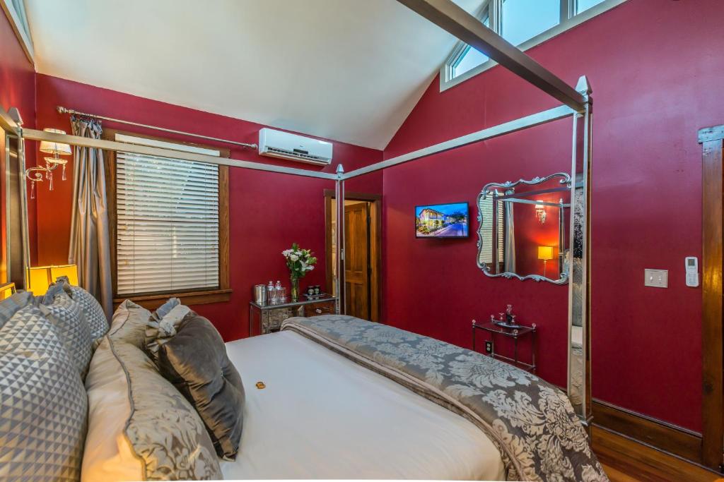 Carriage Way Inn Bed & Breakfast Adults Only - 21 years old and up - Sala King - Platinum Room