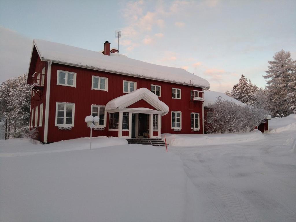 Bed & Breakfast Willa Armas v zimě